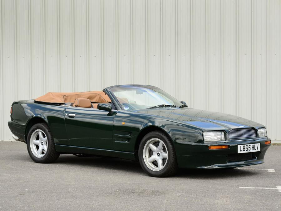  Aston Martin Virage Volante 1992 года  (фото 1 из 18)